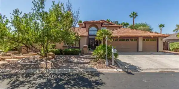 6815 Trinity Court