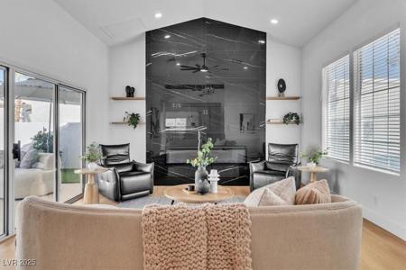 7736 Crenshaw Way