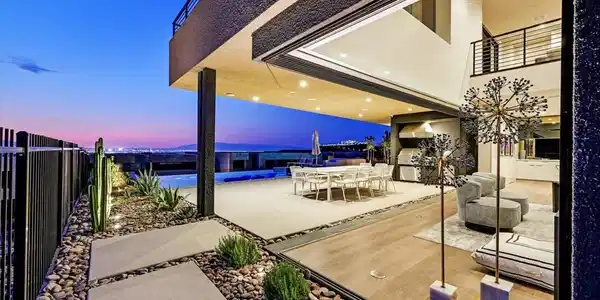 Image 2: View of patio / terrace