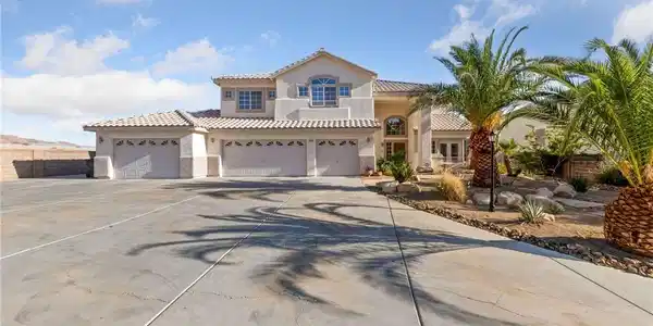 6999 Stone Meadows Avenue