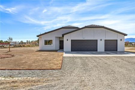 711 W Leffner Drive