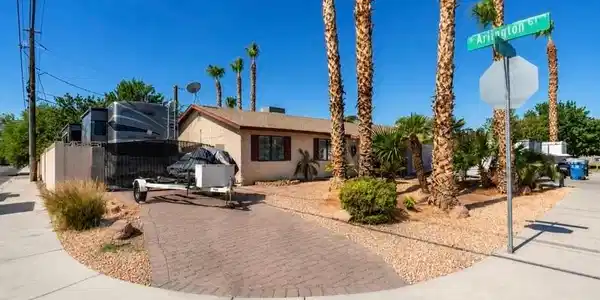 Image 2: Extra space on the side of home for parking an RV,