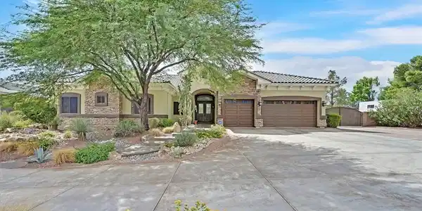 8485 Frazier Park Court