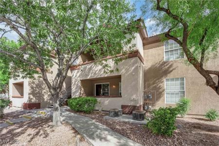 231 W Horizon Ridge Parkway