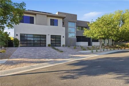2790 La Bella Court