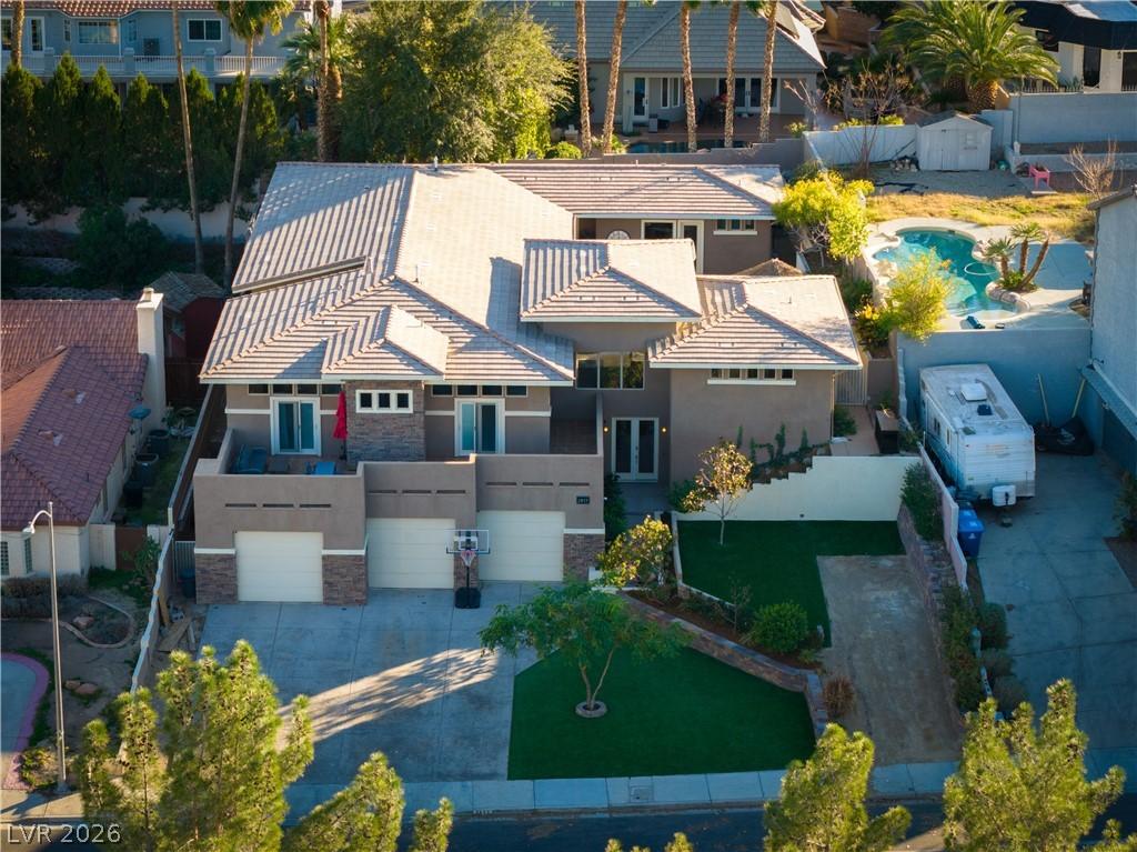 Image 2: Drone / aerial view