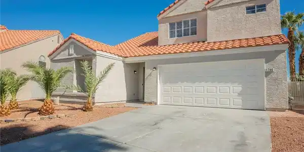 1706 Toltec Circle