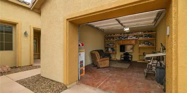 Image 3: This versatile garage offers additional living spa