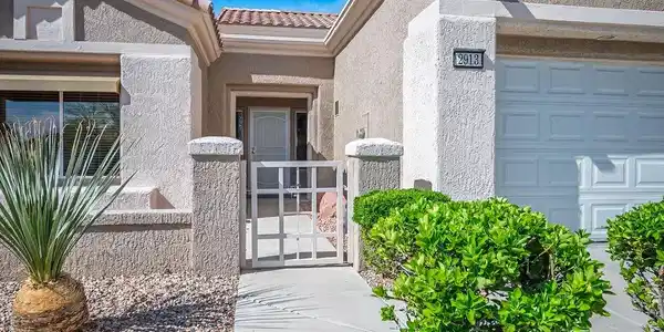 2913 Laverton Drive