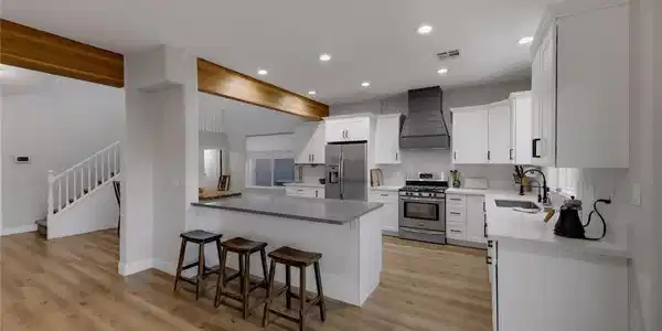 7124 Estrella De Mar Avenue