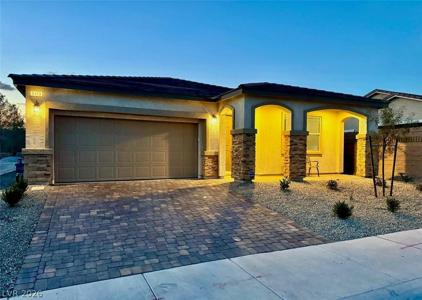 5113 Peaceful Paradise Street
