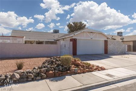 105 N Cimarron Road