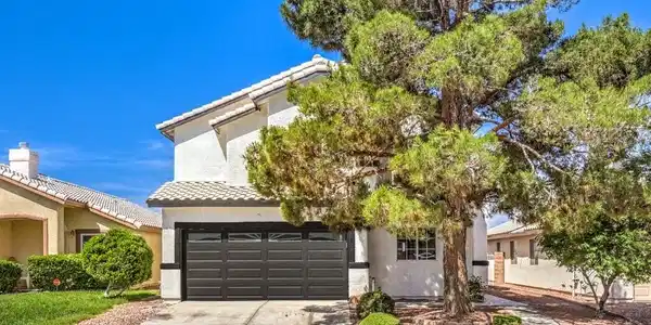 2133 Linden Tree Street