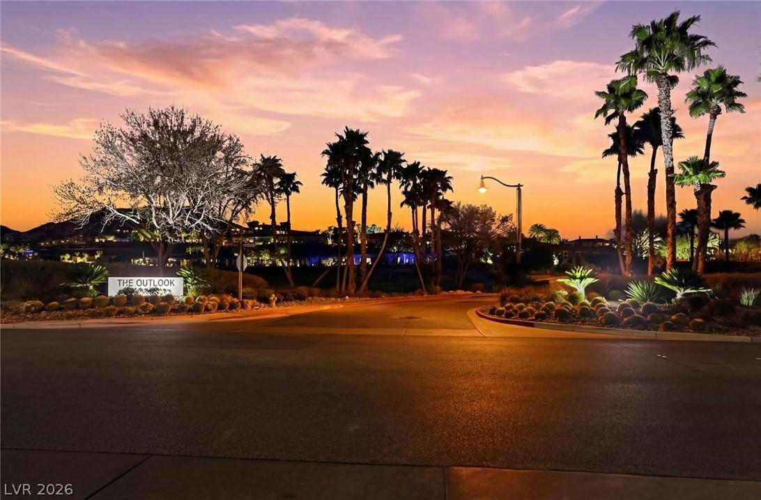 Image 4: THE OUTLOOK