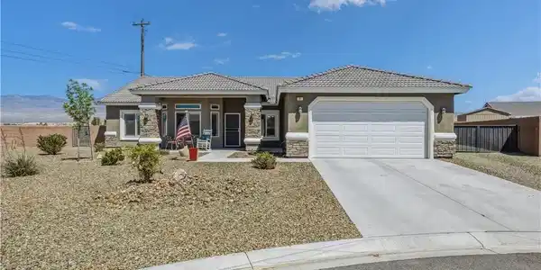 11 Weeping Willow Court