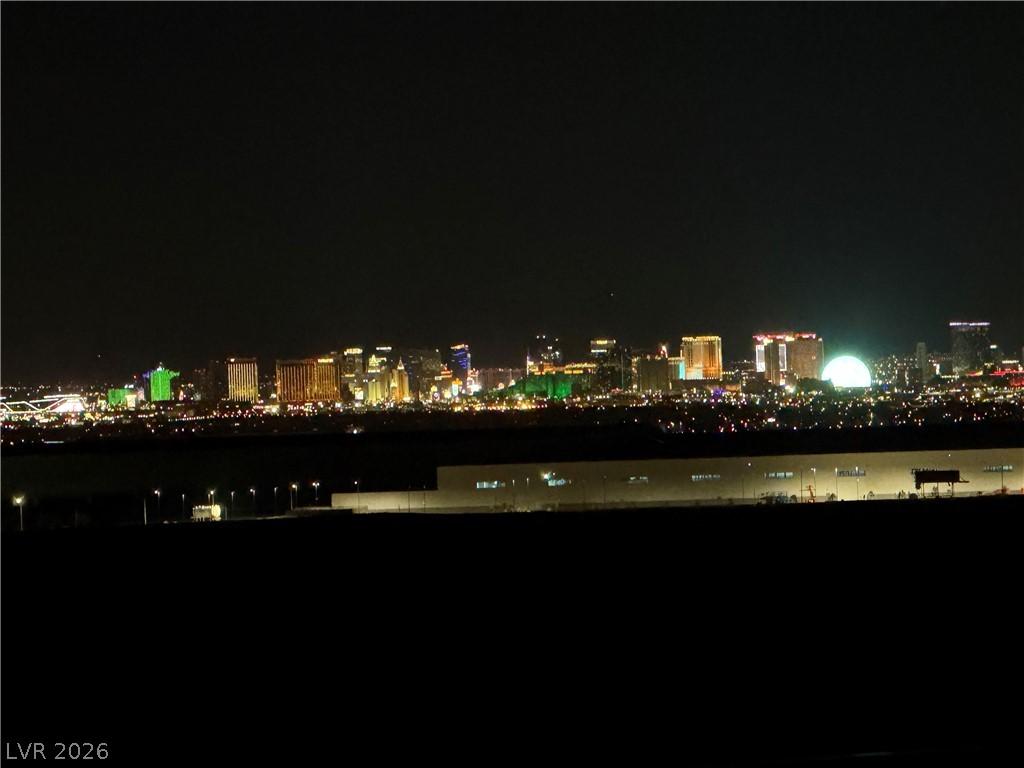 Image 1: Strip View