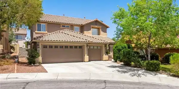 10612 Gum Tree Court
