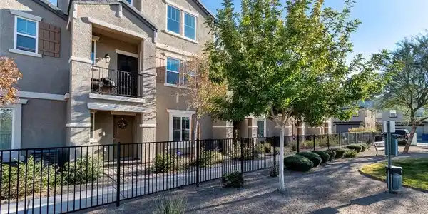 1194 Seaboard Court