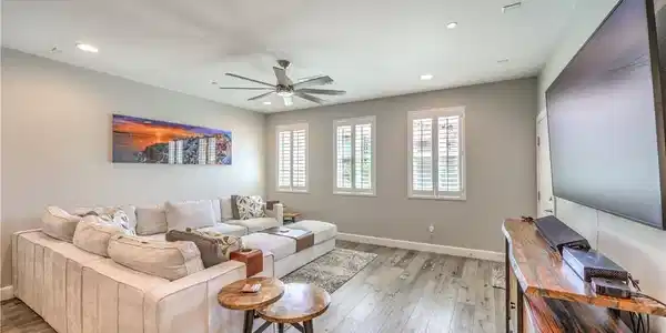 976 Via Panfilo Avenue