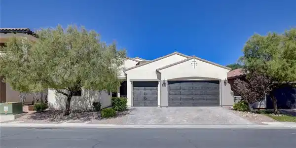 8864 Majestic Prince Court