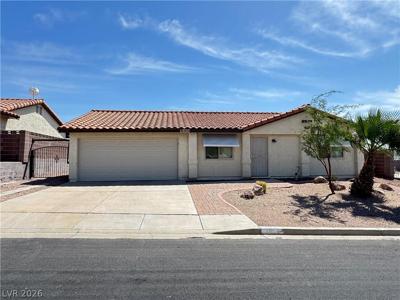 2854 La Palma Drive