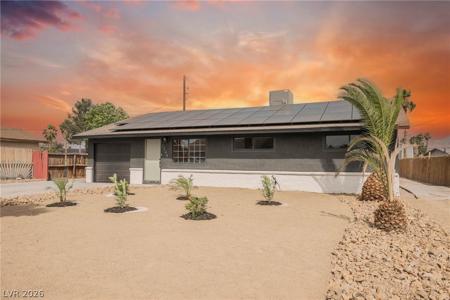 2244 N Gateway Road