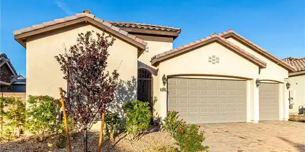 330 Meadow Brush Place