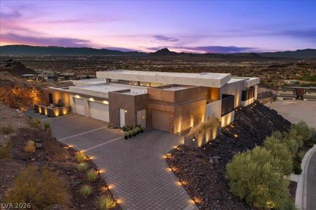 641 Dragon Peak Drive