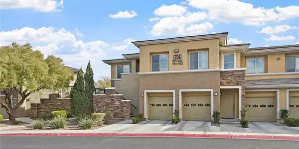 704 Peachy Canyon Circle