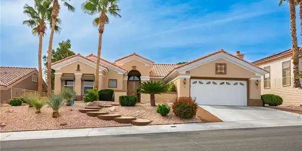10421 Shoalhaven Drive
