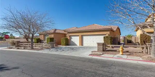 6083 Dunham Hills Way
