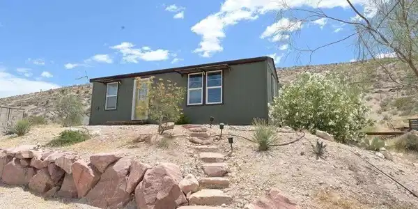275 Vegas Drive