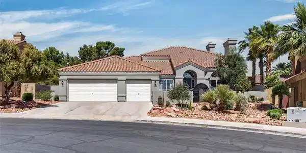 1501 Breeze Canyon Drive