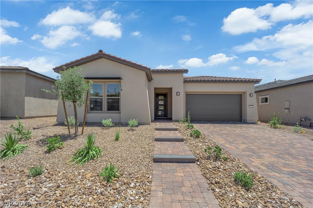 Image 2: A desert-friendly landscape accents the appealing