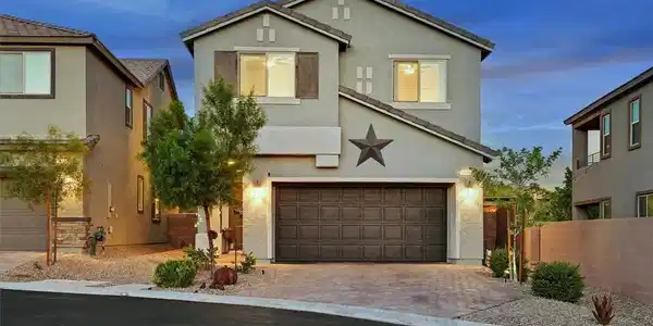 9996 Blue Rain Street