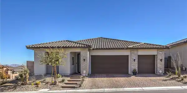 210 Bella Noche Street
