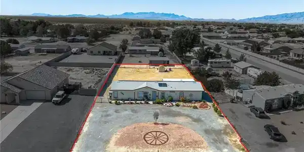 5521 Saddletree Road