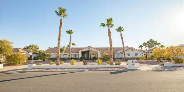 321 E Middleton Drive