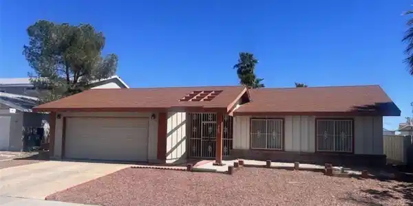 5028 Meadow Grove Court