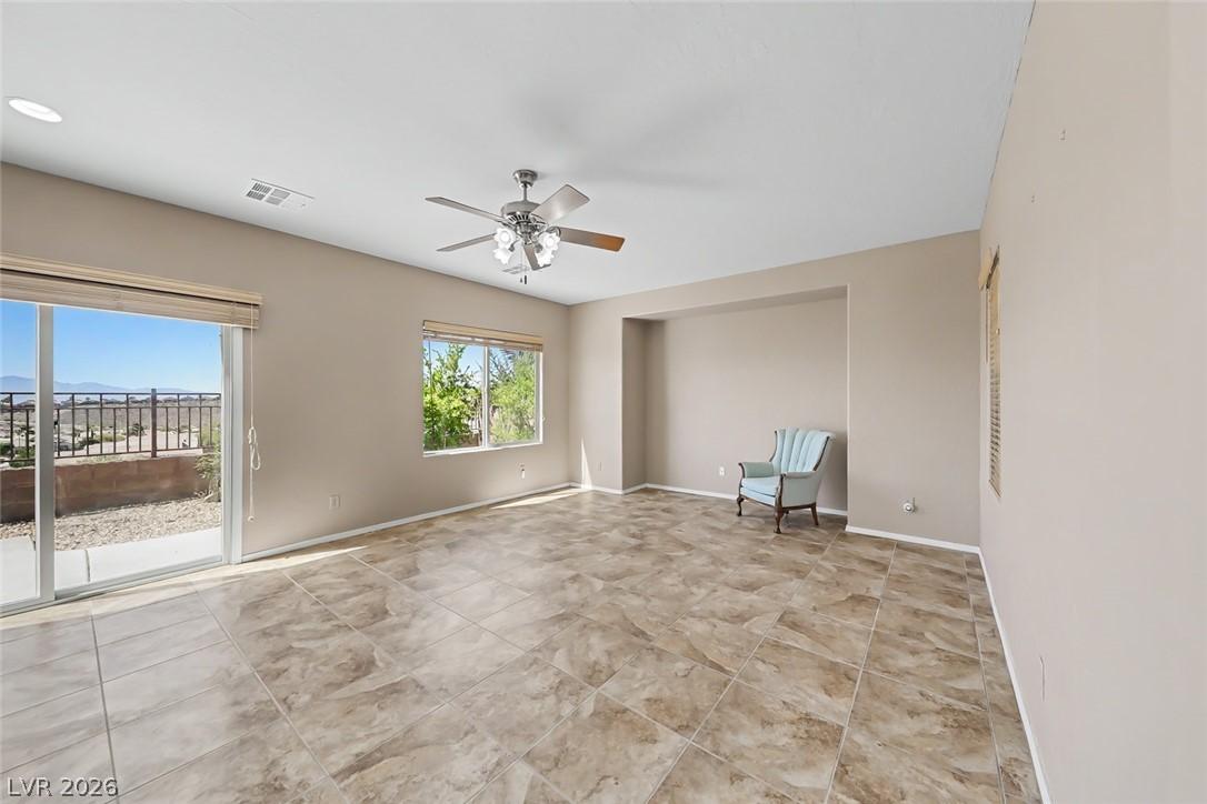 Image 4: This airy room offers expansive views and versatil