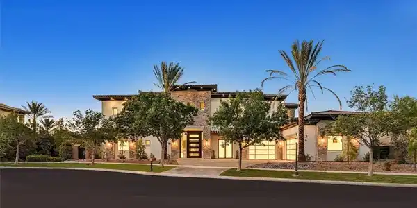 34 Vintage Canyon Street