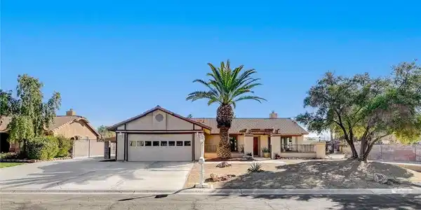 3331 Palmdesert Way