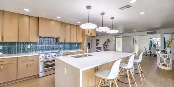 644 Lacy Lane