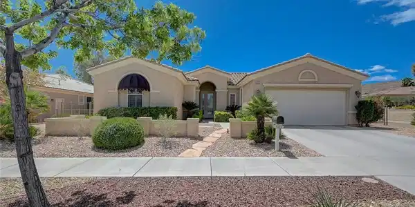 5222 Fiore Bella Boulevard