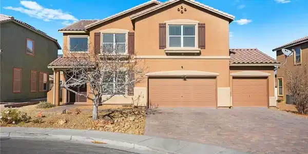 1220 Earth Court