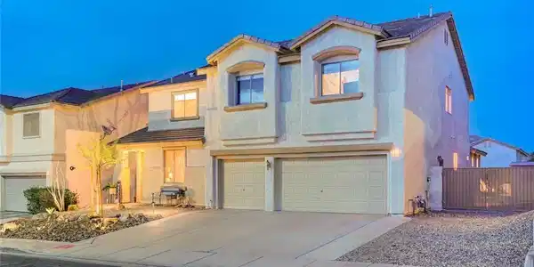 52 Blue Canyon Court