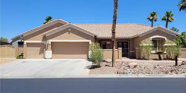 4016 Mountain Trek Street