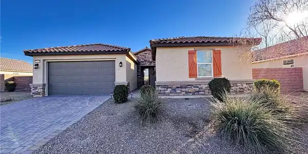 2697 Blossom Avenue
