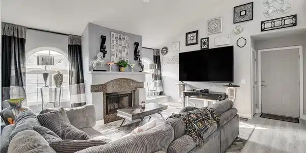 3145 E Flamingo Road