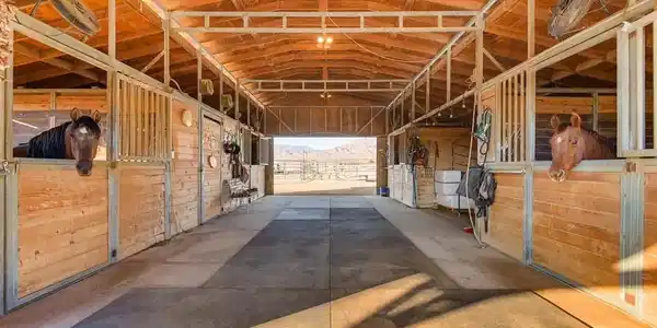 Image 4: A spacious central breezeway separates solid wood